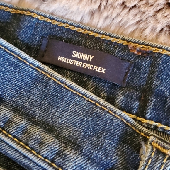 Men Hollister Jeans - Picture 3 of 5